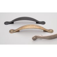 Rd Hampton Handle 96mm Antique Brass Matt